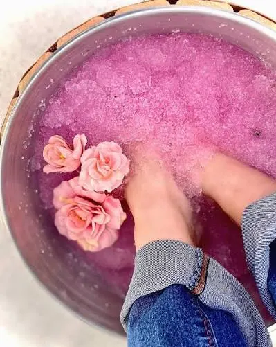 Jelly Spa rosa com rosas para massagem