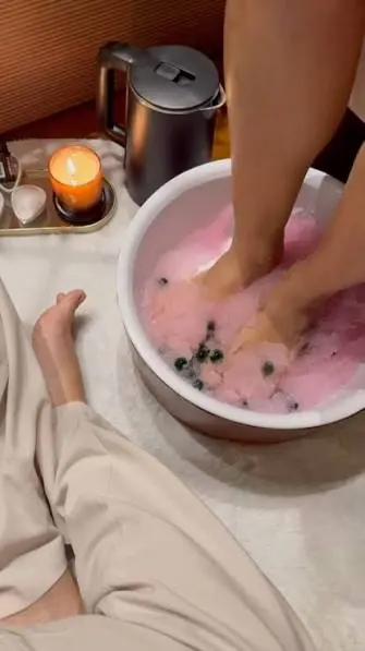 Preparo de Jelly Spa rosa